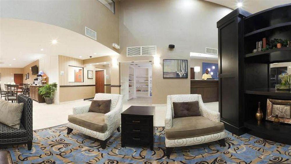 Holiday Inn Express Houston North-1960 Champions Area エクステリア 写真