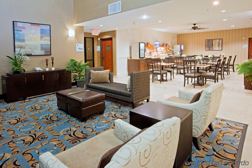 Holiday Inn Express Houston North-1960 Champions Area Louetta エクステリア 写真
