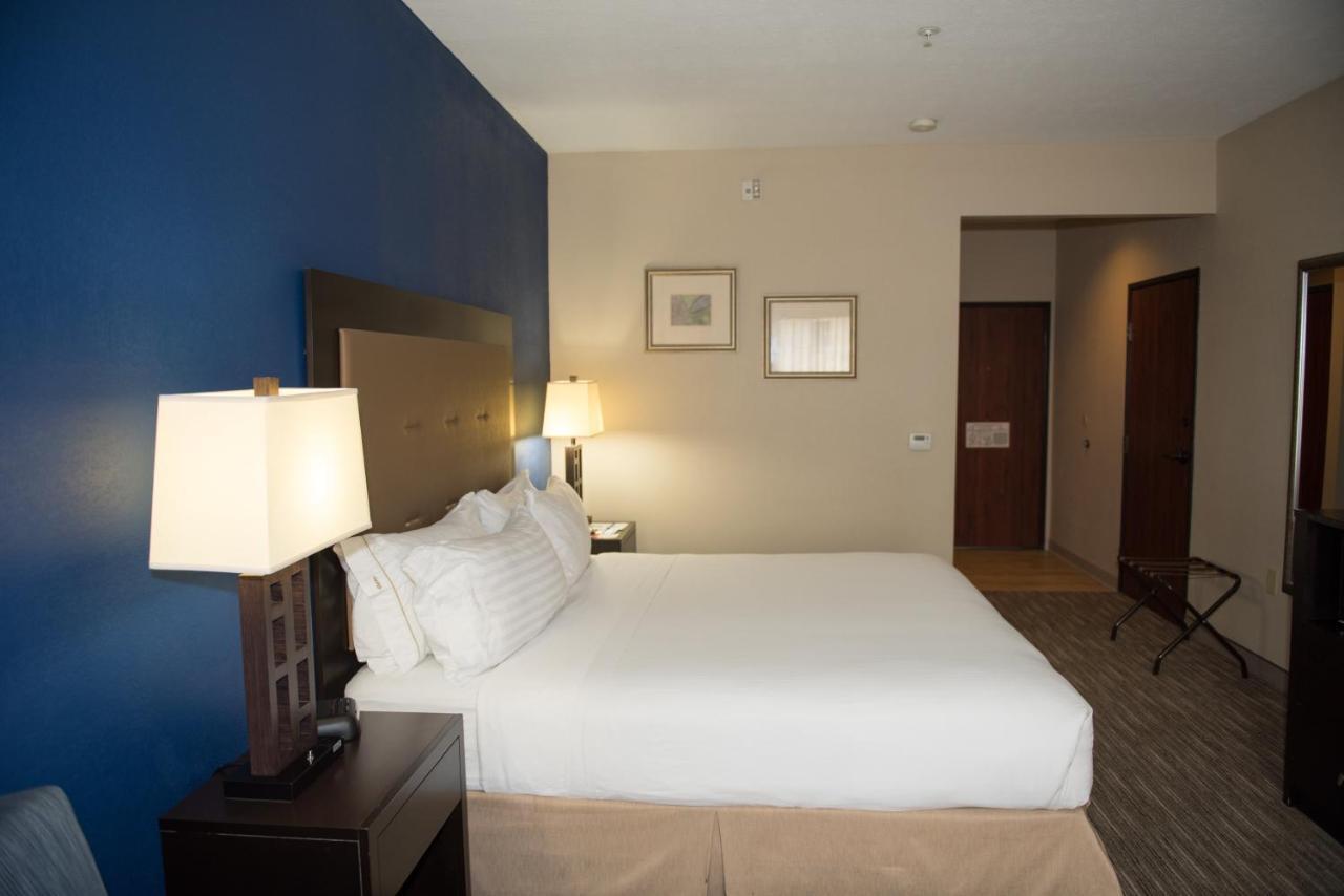 Holiday Inn Express Houston North-1960 Champions Area Louetta エクステリア 写真