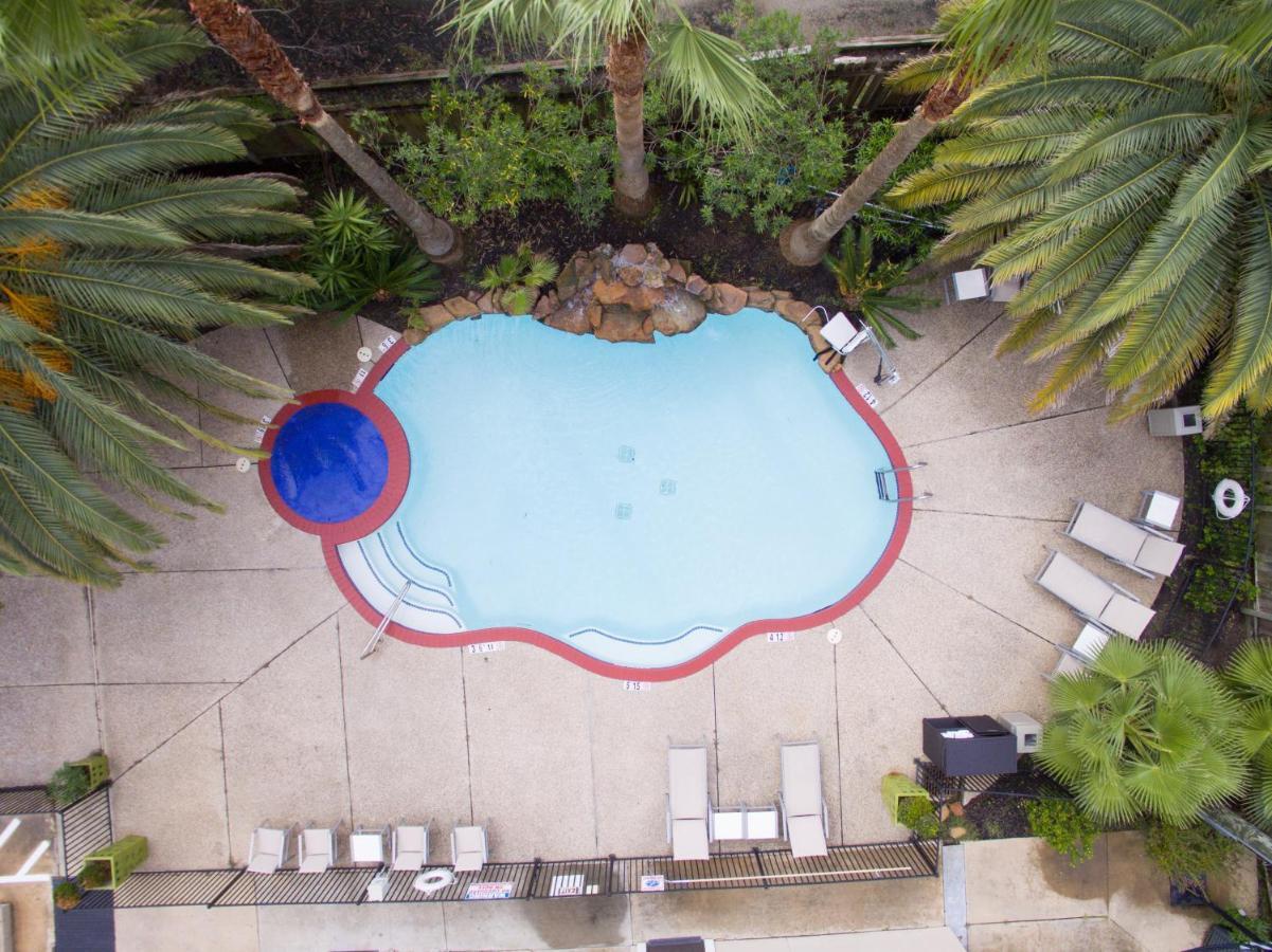 Holiday Inn Express Houston North-1960 Champions Area Louetta エクステリア 写真
