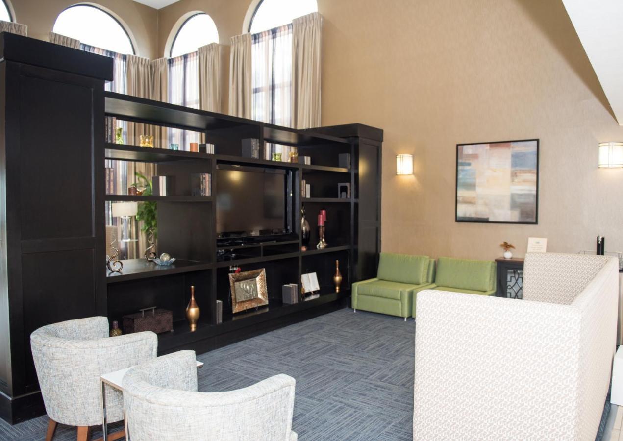 Holiday Inn Express Houston North-1960 Champions Area Louetta エクステリア 写真