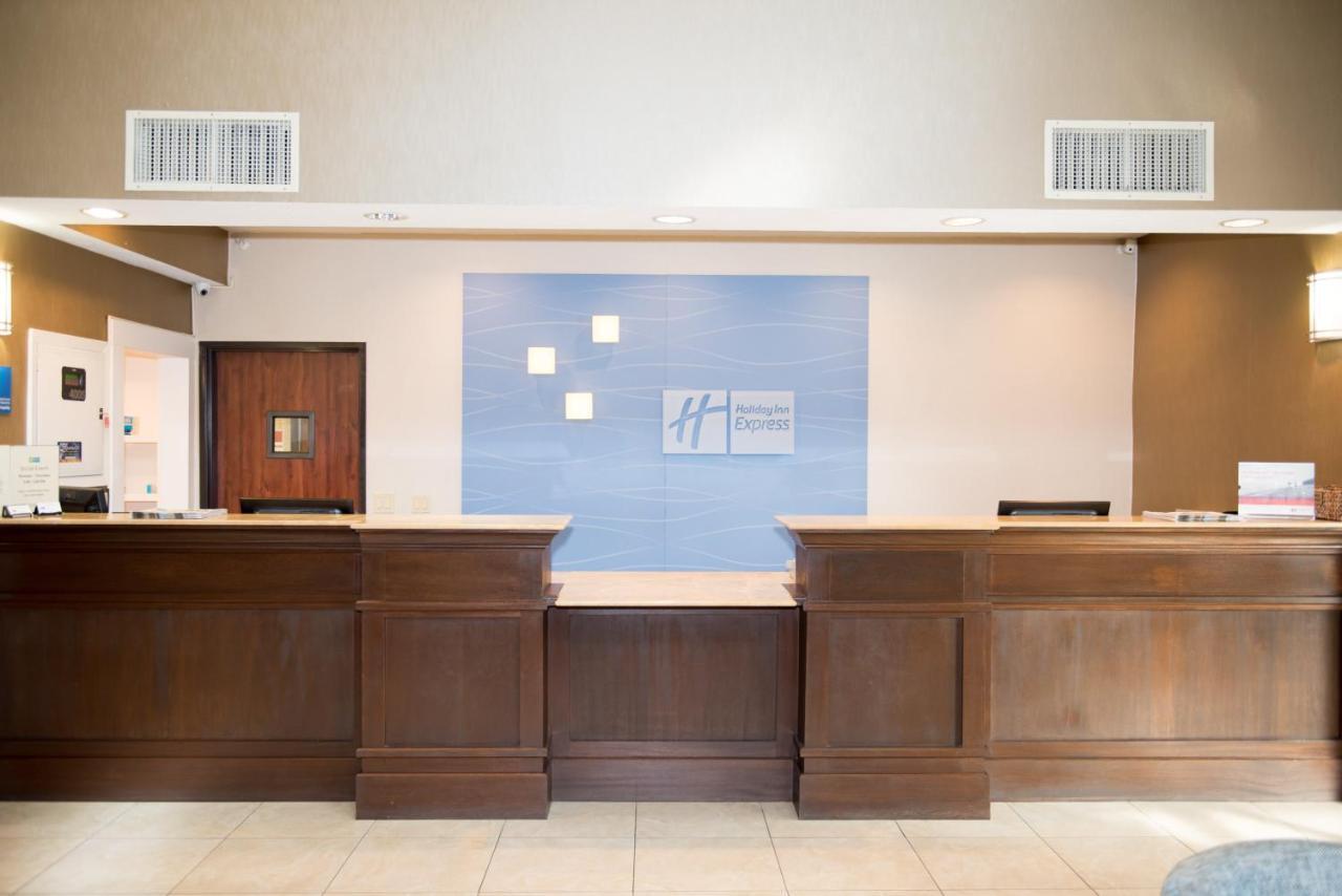 Holiday Inn Express Houston North-1960 Champions Area エクステリア 写真