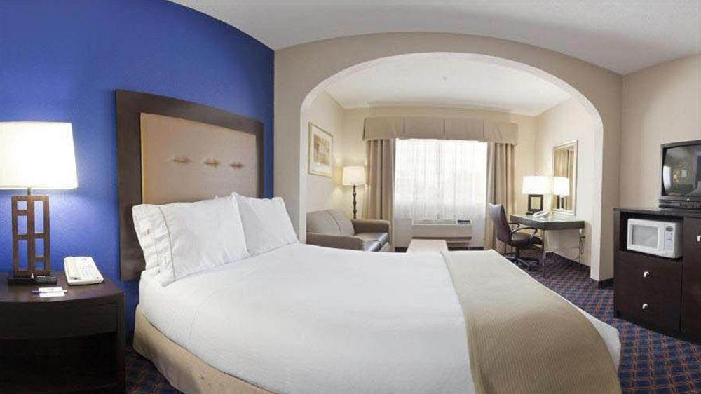 Holiday Inn Express Houston North-1960 Champions Area Louetta エクステリア 写真